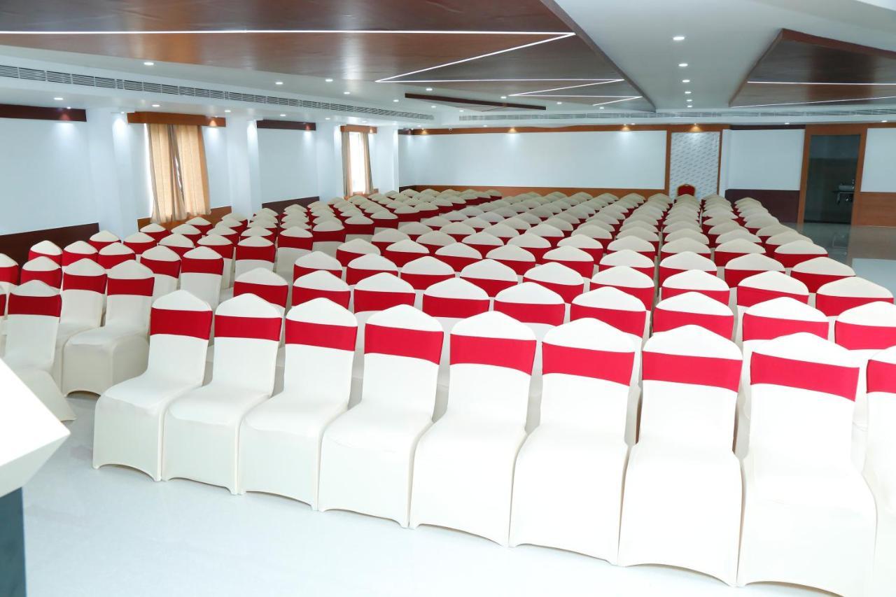 Green Park Residency Kannur Εξωτερικό φωτογραφία